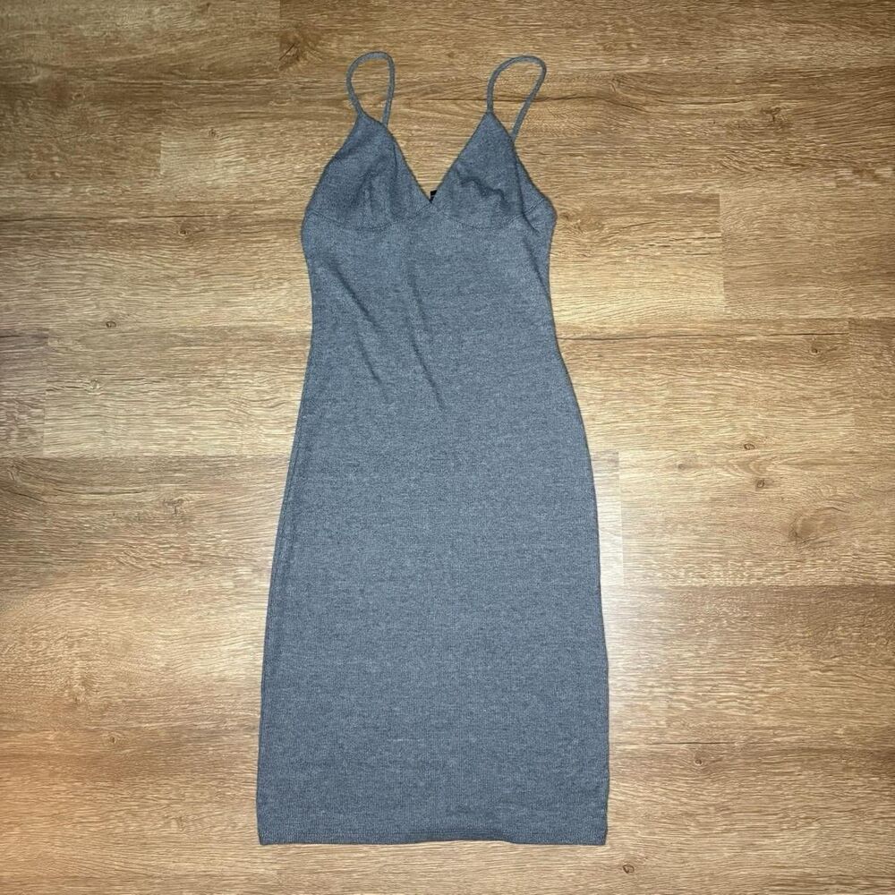 Forever 21 Grey Bodycon Ribbed Midi Dress size S